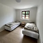 Apartmán Cozy House With Garden *