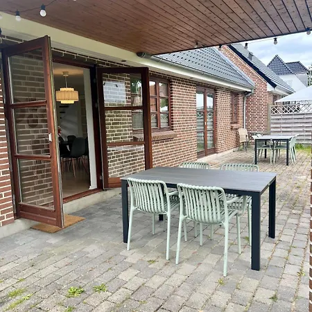 Cozy House With Garden * Оденсе